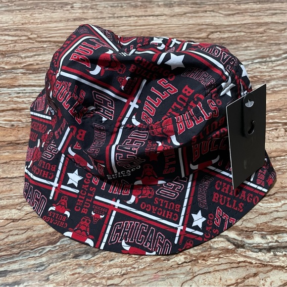NBA Ultra Game Chicago Bulls Unisex Bucket Hat Red/Black Outdoor Streetwear